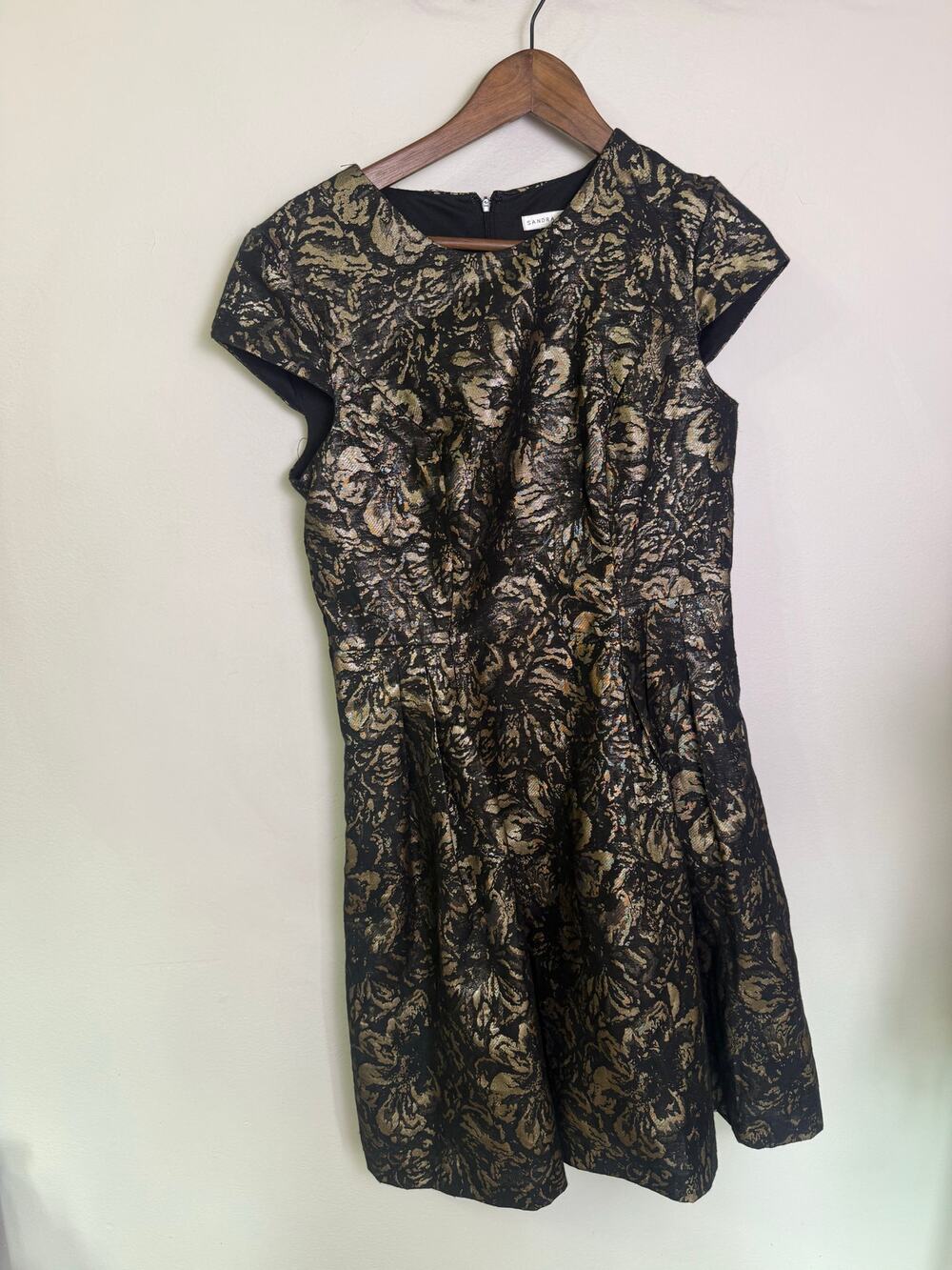 Sandra Darren Black Gold Metallic Brocade Cocktail Party Dress Size 10